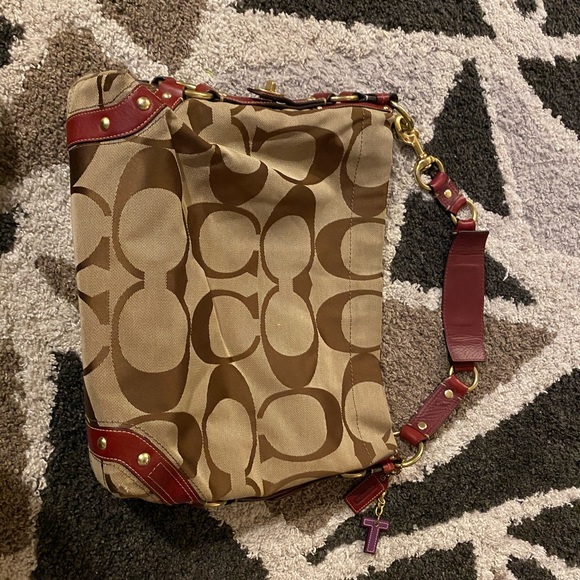 Coach Handbags - Coach purse